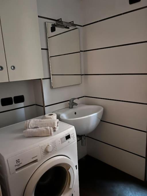 Apartamento Il Grappolo D'Alba Exterior foto